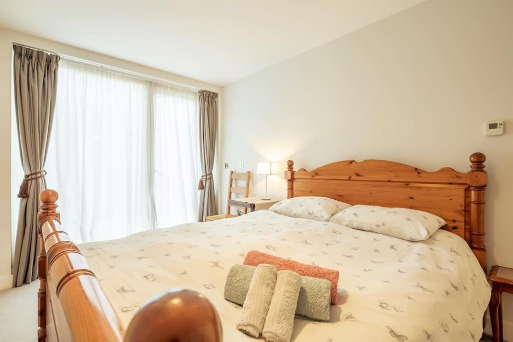 Homestay Luxury Ensuite 2 Minutes From Station *
