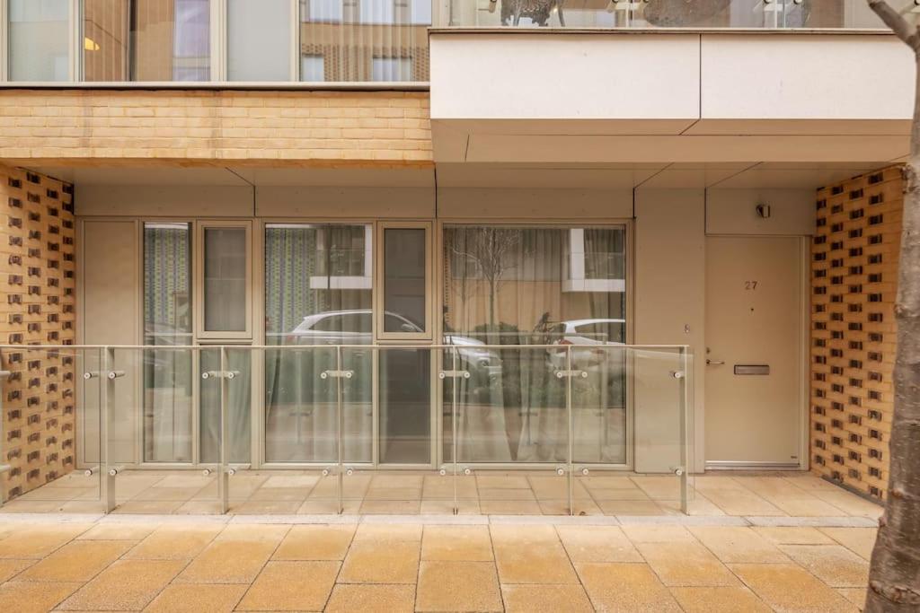 Luxury Ensuite 2 Minutes From Station * CBG
